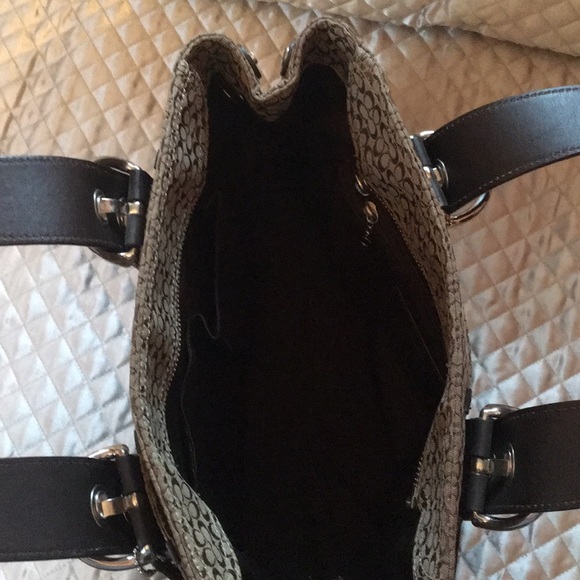 Authentic Coach Signature Chocolate brown bag - Picture 7 of 12